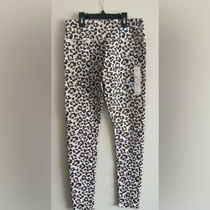 High waisted leopard print leggings